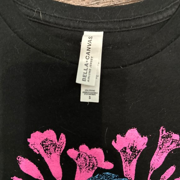 Anxious and Angry Pink & Turquoise T-shirt OWTH - Picture 2 of 3